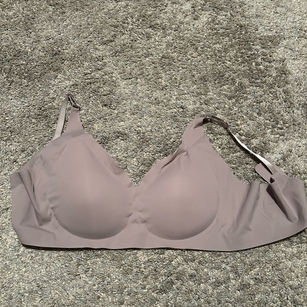 Seamless Wireless Bra in Taupe